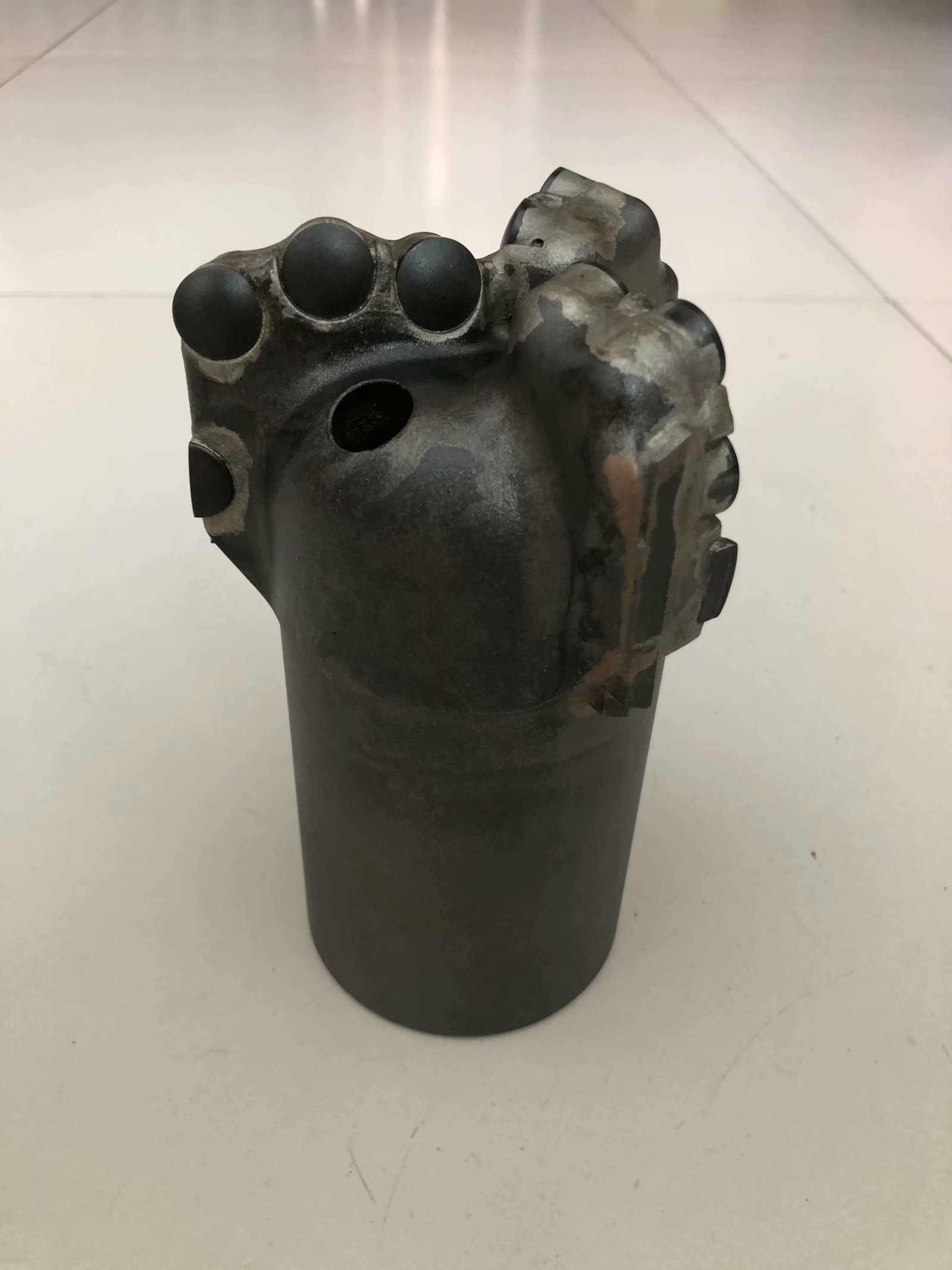 PDC钻头和金刚石复合片钻头档案资料一(图1) PDC钻头和金刚石复合片钻头档案资料一(图1)